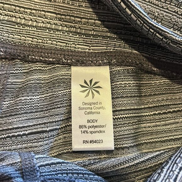 Athleta high‎ rise jacquard chaturanga black and white athletic legging - Picture 3 of 6